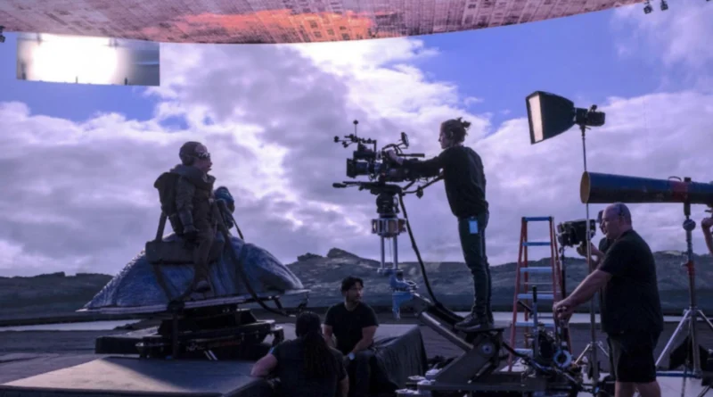 Virtual Production vs. Traditional Filmmaking: Pros and Cons
