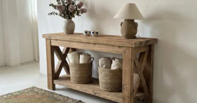 How to Style a Farmhouse Console Table